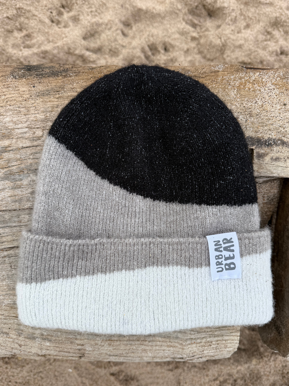 HAUTE SHORE COLORADO BLACK AND GRAY WOOL BLEND SLOUCHY BEANIE HAT- NEW Colorado Beanies: Handmade Slouch & Pom Hats | Knit Hooded  main image 4